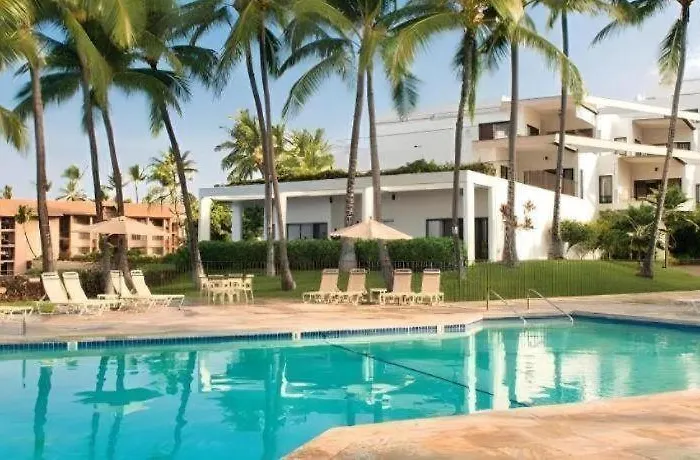 Wyndham Royal Sea Cliff Resort
