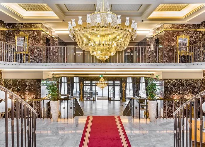 Hotel Unique Majestic Hauptbahnhof