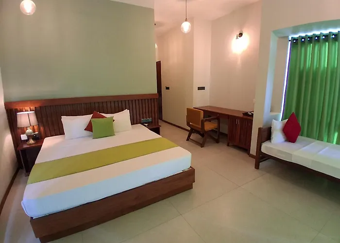 River Shades Hotel