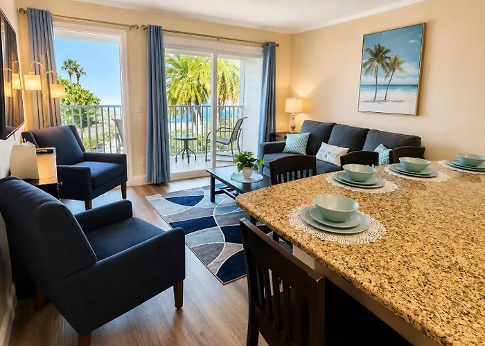 This Could Be Your View Every Night Of Your Stay!! Cozy, Comfy Remodeled Condo!