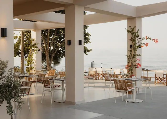 Cavo Notos Beach Hotel