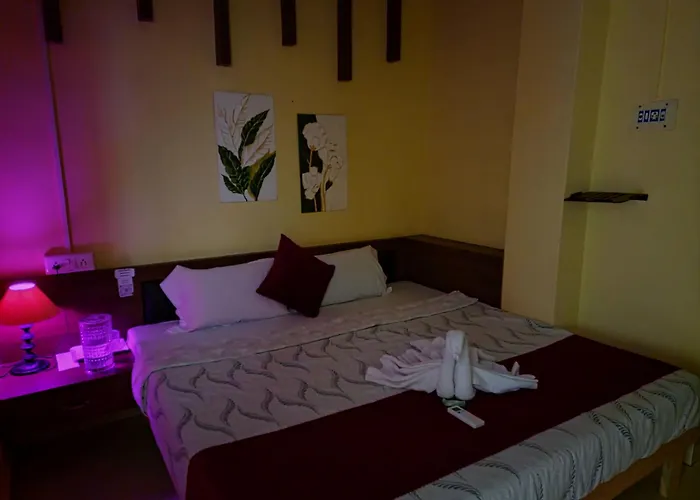Hotel Roy'S