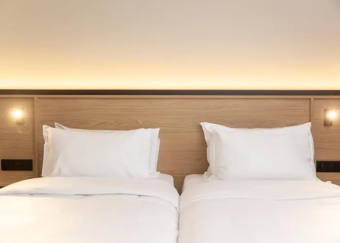 Tulip Hotels & Residences - Marseille Aubagne