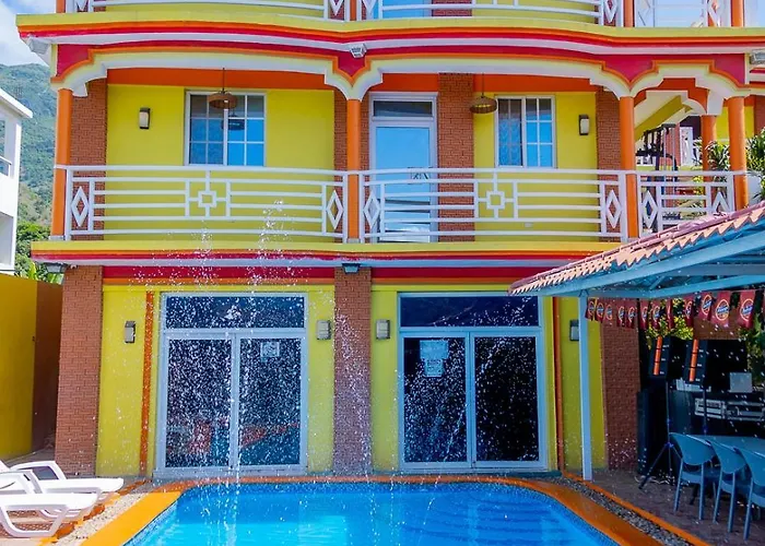 La Reserve Hotel