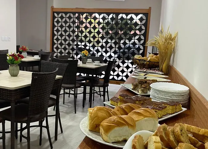 Neves Hotel II