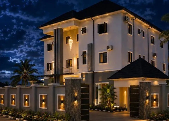 Toma Hotel