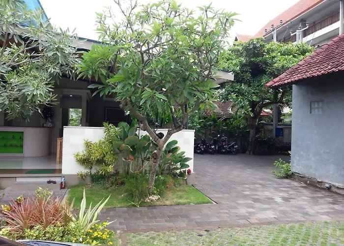 Kemuning Kuta Hotel