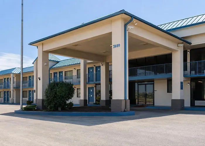 Eco Lodge Inn & Suites Bentonville Near I 49