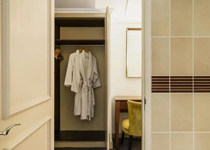 Mercure Exeter Southgate Hotel