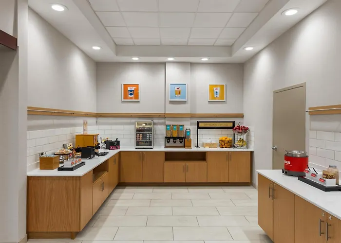 Hampton Inn & Suites Bremerton