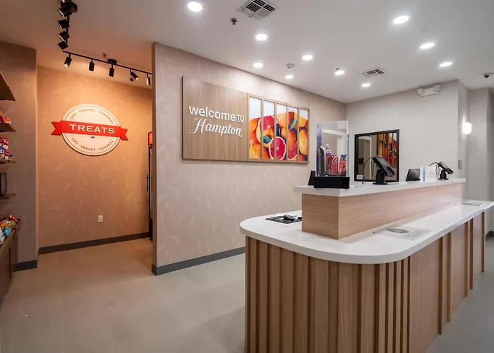 Hampton Inn & Suites Mission