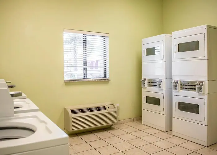 Suburban Studios Near Panama City Beach