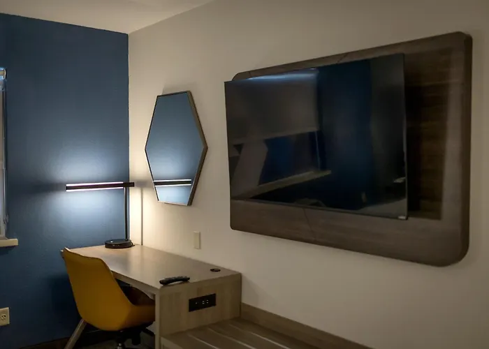 Holiday Inn Express Hotel & Suites Torrington By Ihg