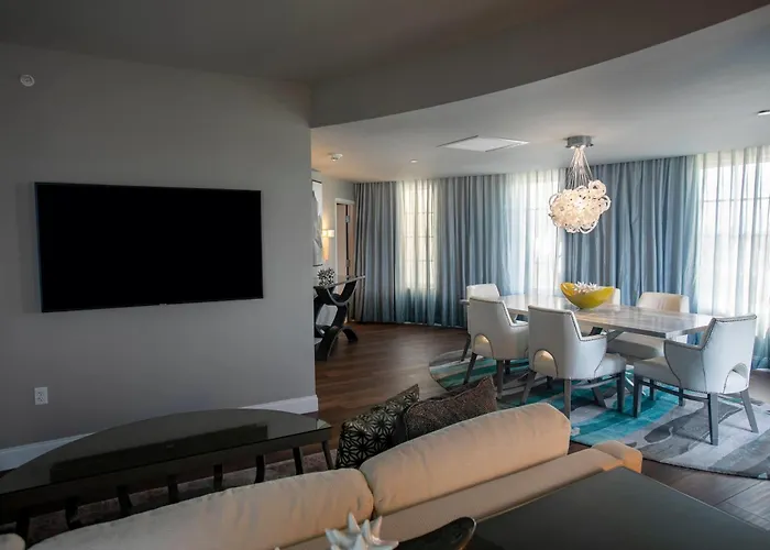 Wyndham Grand Jupiter At Harbourside Place