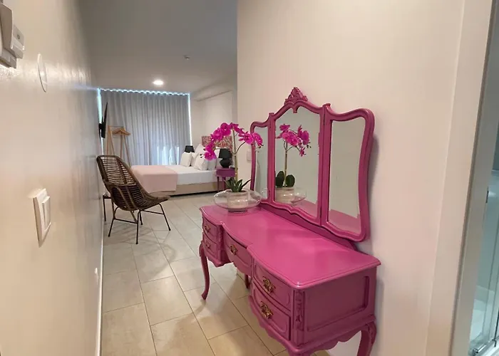 Esmeralda Holidays Apartments
