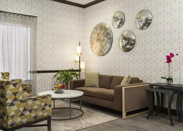 Best Western Plus Duncanville Dallas