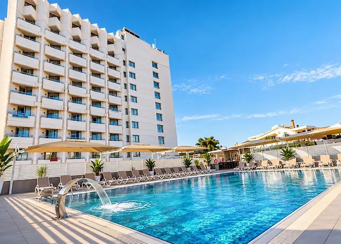Best Western Plus Khan Hotel