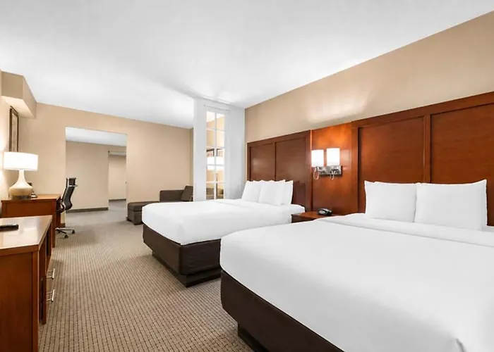 Comfort Suites Orlando International Airport