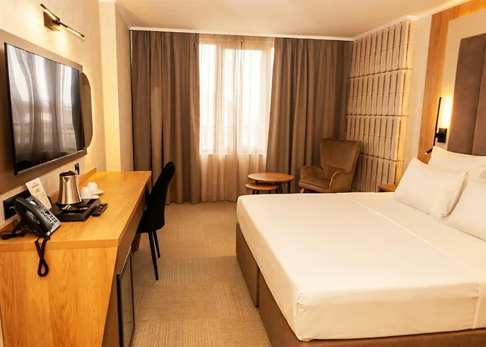 Hotel Luxor