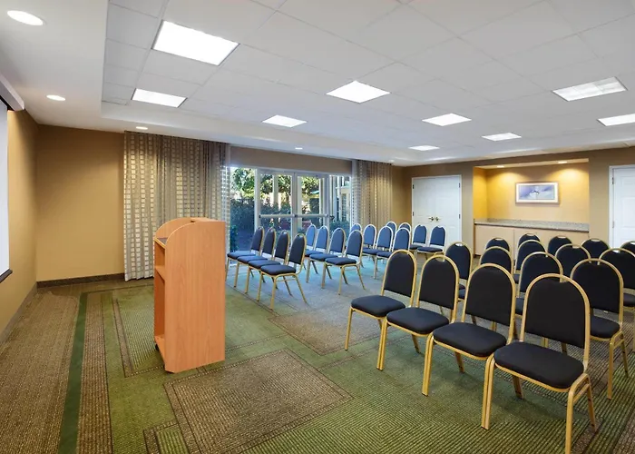 La Quinta Inn And Suites By Wyndham, Ocala