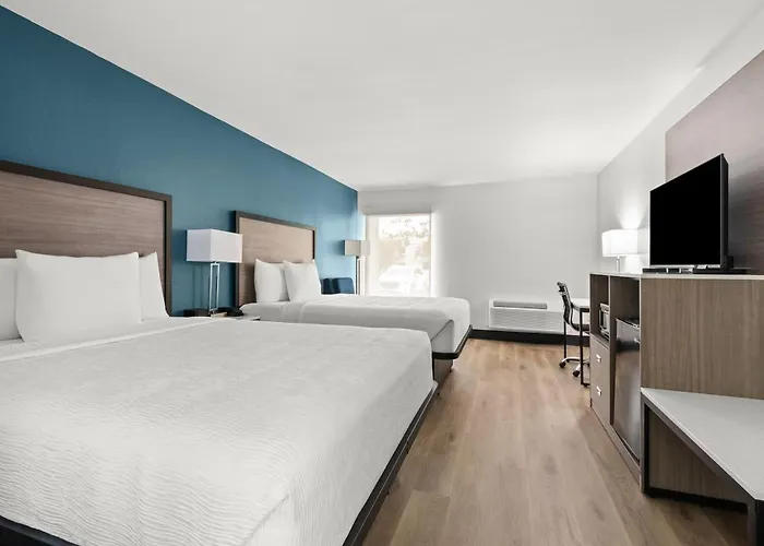 Baymont Inn & Suites By Wyndham Ardmore I-35