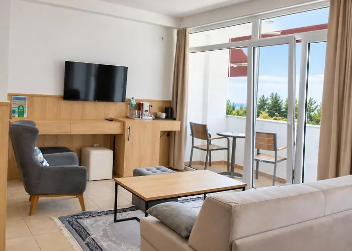 Hotel & Spa Tino Sveti Stefan