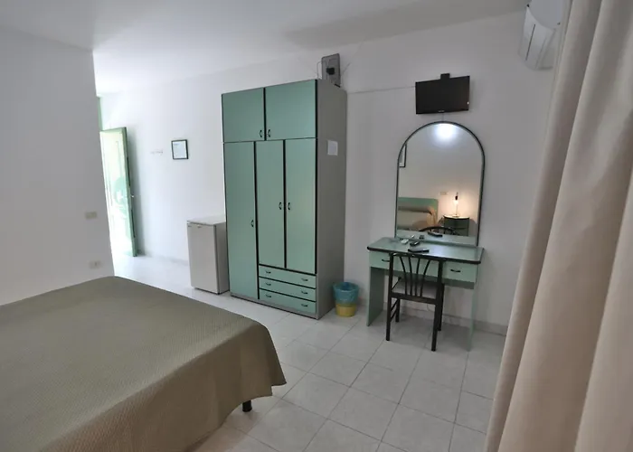 Mini hotel