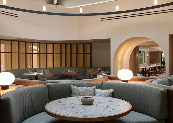 SENTIDO Apollo Palace