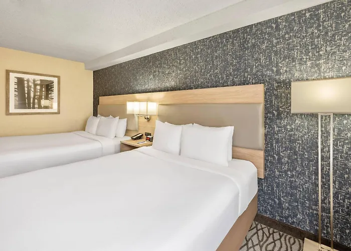 Comfort Inn Aeroport