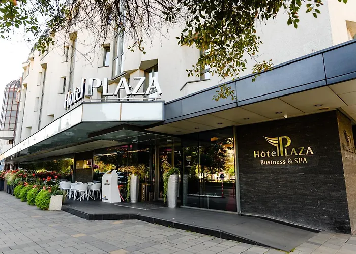 Plaza V Hotel