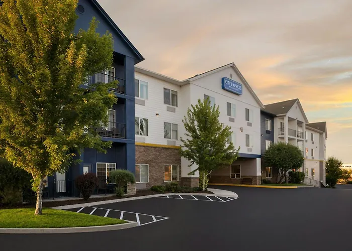 City Express By Marriott Redmond Bend Airport