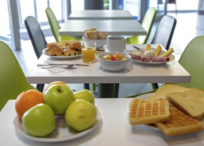 Ibis Budget Aubagne Paluds Agora