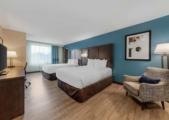 Comfort Inn & Suites Miami International Airport