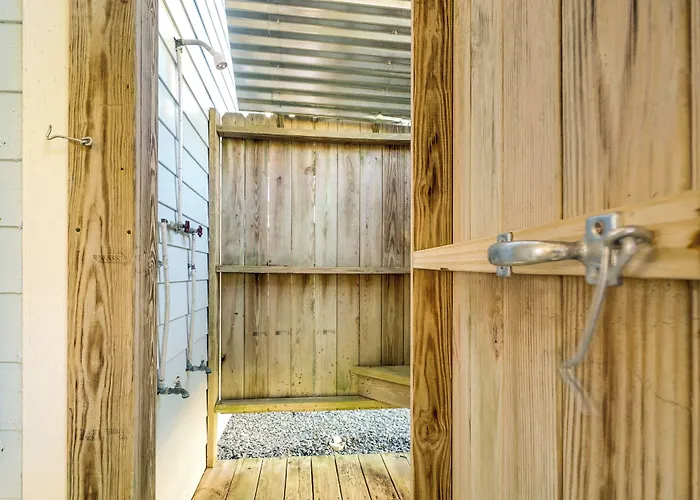 Topsail Beach Vacation Rental: Idyllic Ocean Views