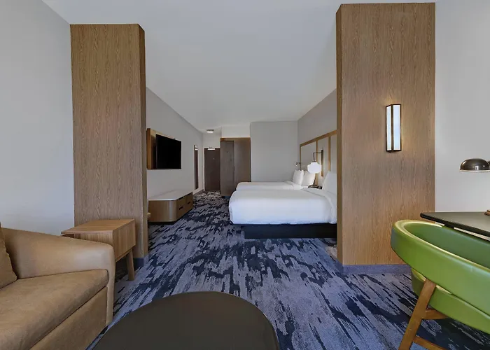 Fairfield Inn & Suites By Marriott Milwaukee Brookfield