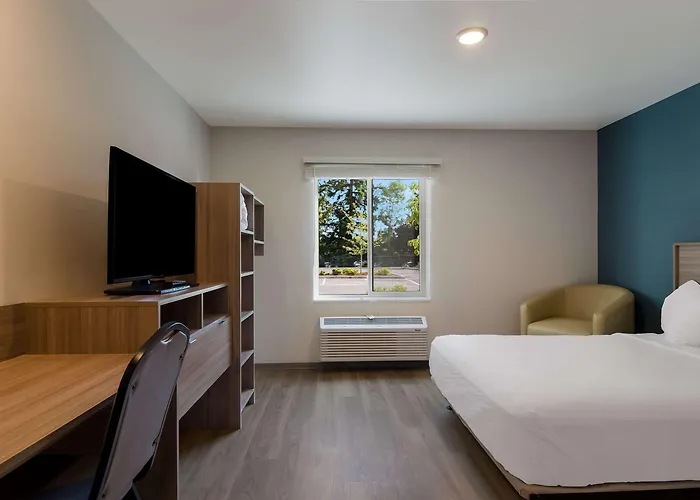 Woodspring Suites Olympia - Lacey