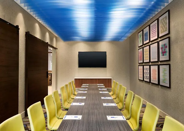 Holiday Inn Express & Suites - Bardstown By Ihg