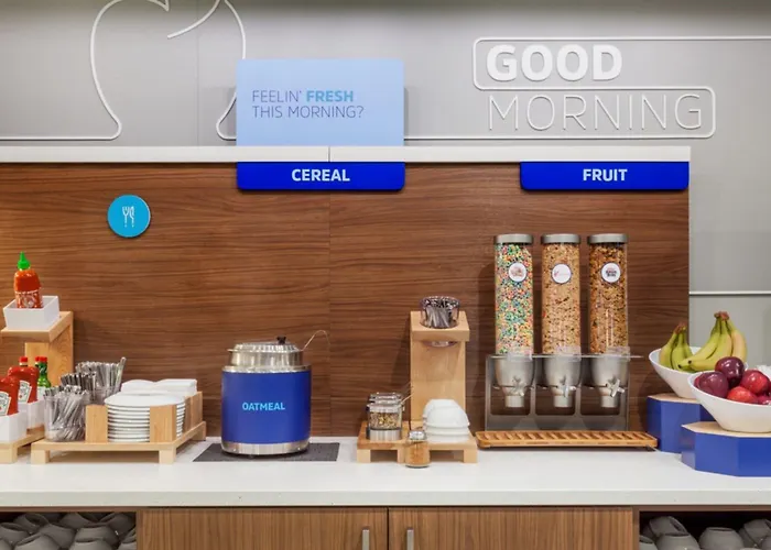 Holiday Inn Express & Suites - Tomah By Ihg