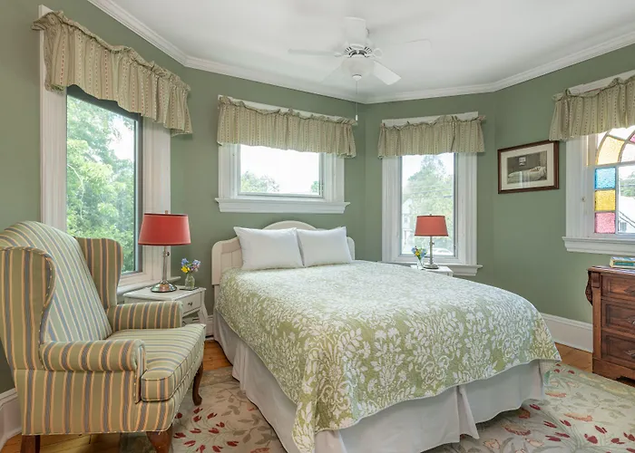 Sinclair Inn Bed & Breakfast