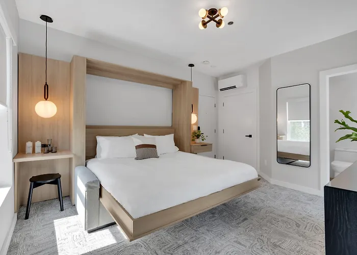 The St Laurent Guest Rooms
