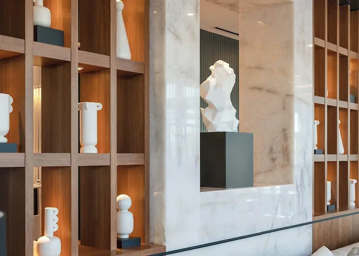 Ac Hotel By Marriott Scottsdale North