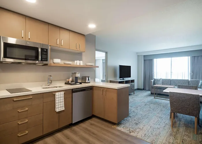 Homewood Suites By Hilton Toledo Downtown
