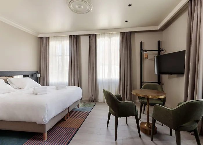 Frenchdoor Tours Corneille
