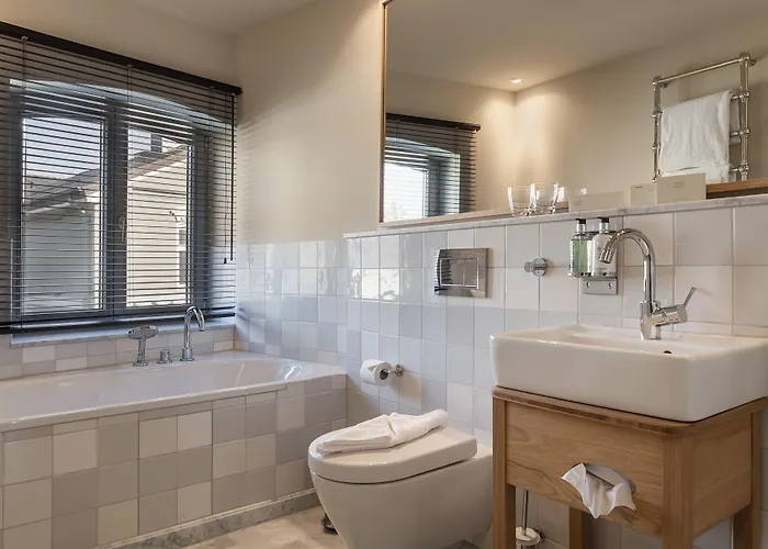 Mimosa Suites