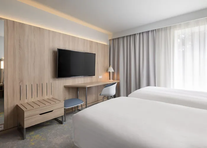 Courtyard By Marriott Paris Charles De Gaulle Central Airport