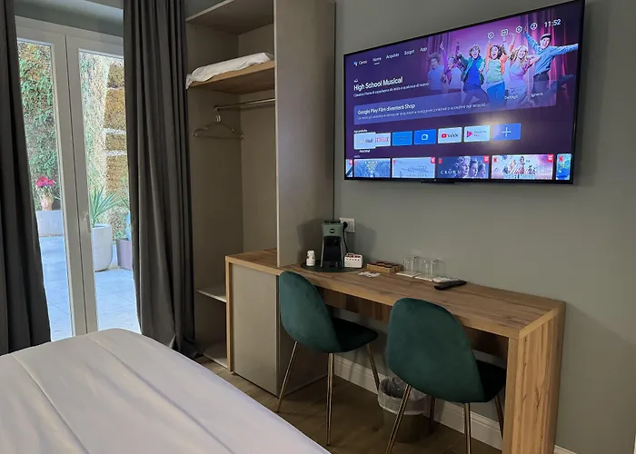 Krysos Luxury Rooms