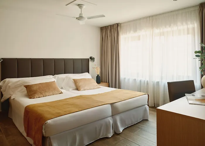 Hotel Met Pamplona