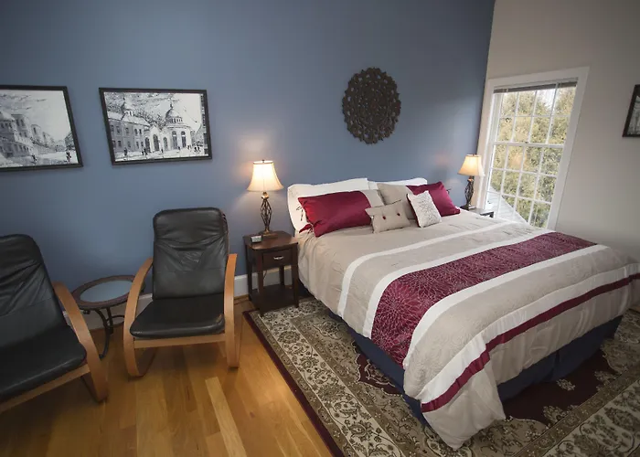 Loudoun Valley Manor B&B
