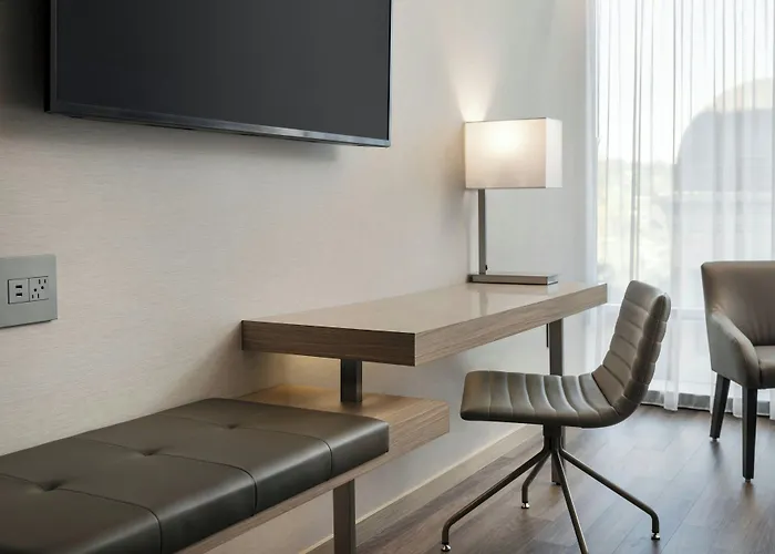 Ac Hotel By Marriott San Rafael Downtown