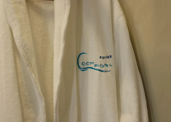 Comfort Suites